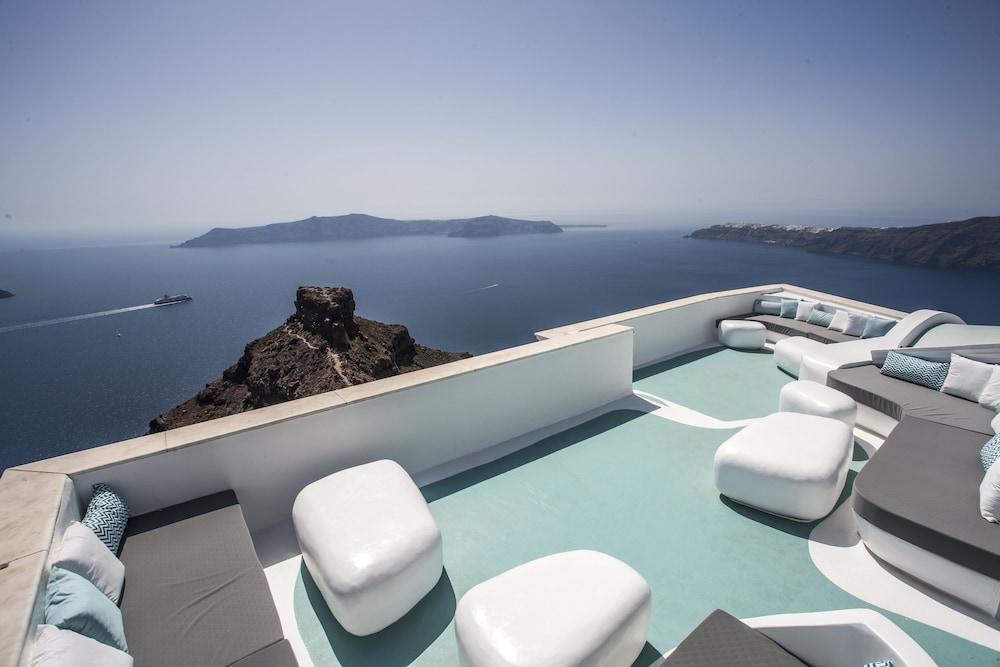 Santorini Cliffs Hotel อิเมโรวิยอน ภายนอก รูปภาพ